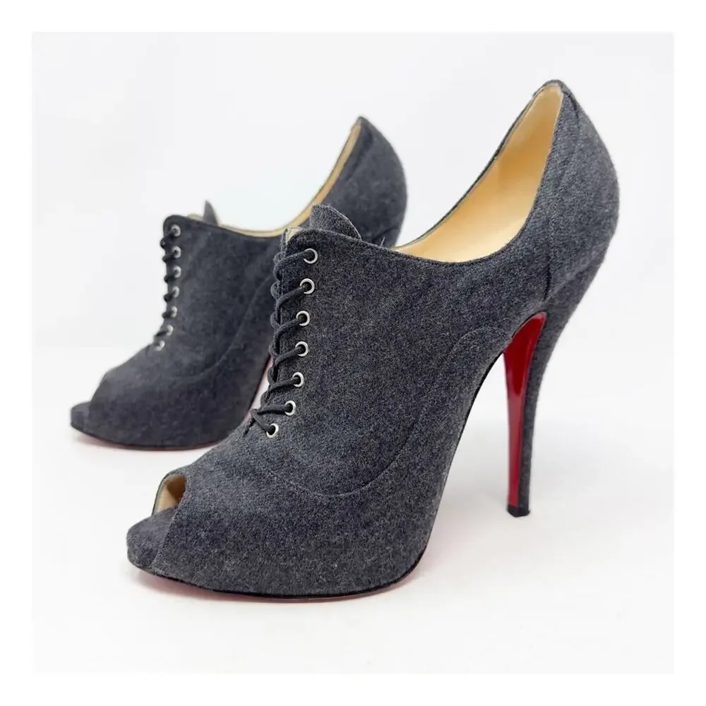 Christian Louboutin Lady Derby Flannel Lace Up Peep Toe Booties Womens Size 40